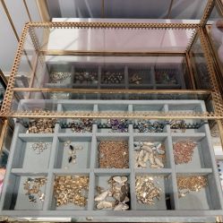 -花系美·美甲美睫精品店