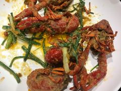 -虾弄弄海派小龙虾·牛羊蝎子火锅