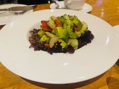 牛油果虾仁沙拉-兰特伯爵西餐厅·啤酒屋(方庄店)