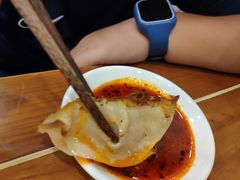 -宣海荣锅贴大王·陕味小吃集(钟楼店)