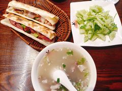 -王记驴火河间驴肉火烧(长青店)
