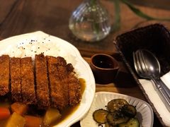 咖喱炸猪排堤坝饭-Ginko银子(青龙街店)