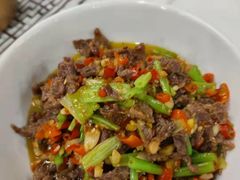 -新李记 · 口味菜馆(南郊公园店)