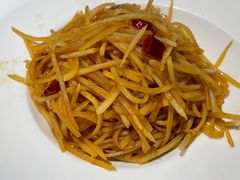 津味醋溜土豆丝-陆壹捌餐厅(五大道店)