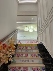 -广州健丽·去眼袋医疗美容机构