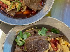 -蓉三少冒烤鸭·四川小吃集(北京首店)