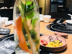-山城外·非遗酸菜鱼(财富中心店)
