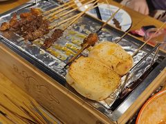 -烤满分·东北烧烤(首经贸店)