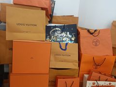 -聚云奢二手奢侈品黄金手表包包回收·中古店(三里屯总店)