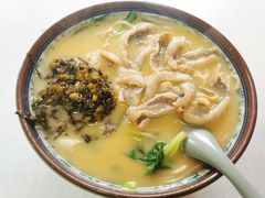 -明呈黄鱼面馆(斜土路店)