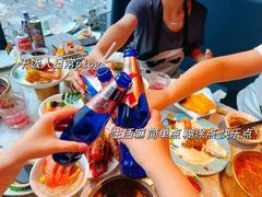-雍容荟帝王蟹活龙虾展台自助(IFS黑金店)