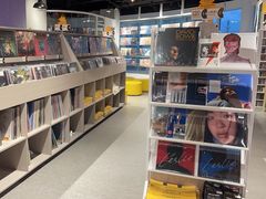 -浣熊唱片店(上海影城店)