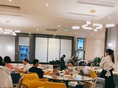 -港丽餐厅(高德置地店)