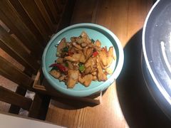 -九锅一堂酸菜鱼(新南凯德直营店)