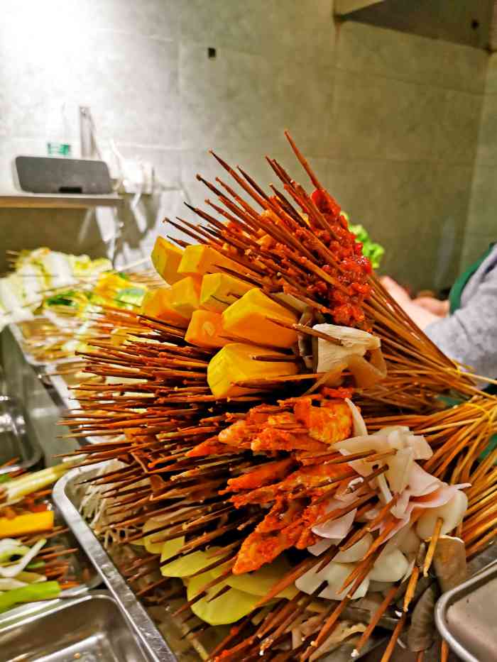 歆瑞源油卤串串-"92疯狂给这家串串打call,很重口味,.