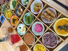 -轻蔬不用等·素食(江苏路店)