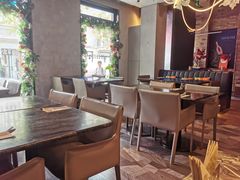 -LES ELITES 英集荟(南京西路店)