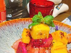 藜麦百香果水果沙拉-卢布里西餐厅(总店)