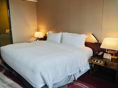 -广州天河希尔顿酒店