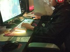 -光年网咖·芸芸店