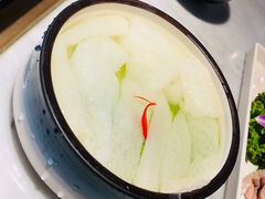 -尚尚仙·酸汤猪手·猪肚鸡火锅(华联万柳购物中心店)