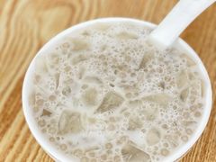 九毛膏拼西米露-翁林甜品