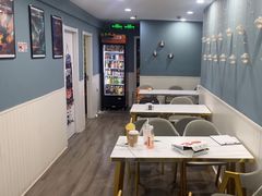 -FullHouse桌游狼人跑团剧本杀(徐家汇店)