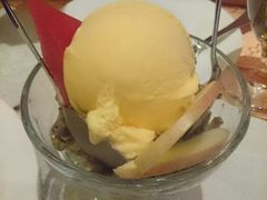 绿豆配芒果雪糕-太平馆西餐厅(北京路店)