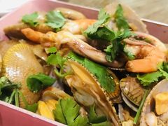 -丽莎沙拉轻食餐厅(国贸店)