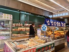 面包甜点陈列柜-依茉朵(锦秋新天地店)
