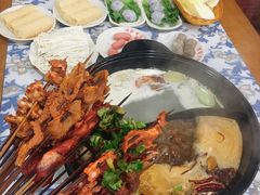 -灌县老妈砂锅串串香(万科红生活广场店)