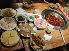 -城墙拐拐火锅(三峡广场黑金冠店)