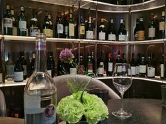 -wineapp葡萄酒餐吧(外滩金融中心店)