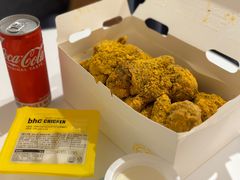 -BHC炸鸡(明洞总店)