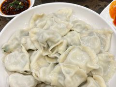 -周家大连水饺(美专校街店)
