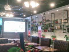 大堂-廣九广味食堂-猪肚鸡火锅(曼哈顿店)