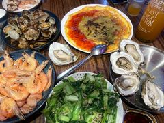 -蚝堡海鲜·威海菜·海肠捞饭·烧烤·亚洲吃蚝公司(幸福门店)