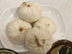 -李与白包子铺(桐梓林店)