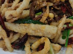 -江城燕子大排档(江汉路步行街店)