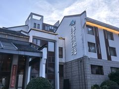 -九华山聚龙大酒店