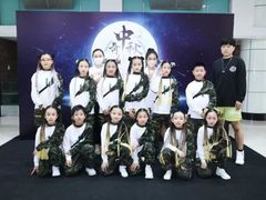 -小荧星艺校(浦东中环分校)