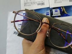-爱视眸Eyeblling眼镜·依视路·蔡司镜片折扣店(百联南方商城购物中心)