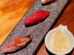 手握-桐寿司Sushi Tong