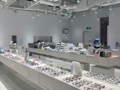 -JINS(上海环球金融中心店)