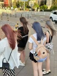 -镁连社·美联社