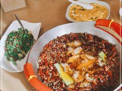 -渝信川菜 · 川味家常菜(财富购物中心店)