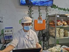 -白玉兰食品(中山公园龙之梦店)