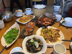 -隔壁老王·家常云南菜(花巷店)