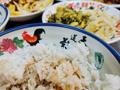 -明姨仔潮汕美食·碳炉猪脚·汕尾牛腩饭·起片鸡煲(起义路店)