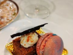 -华凌牛庄西餐厅(乌鲁木齐华凌美爵大饭店)